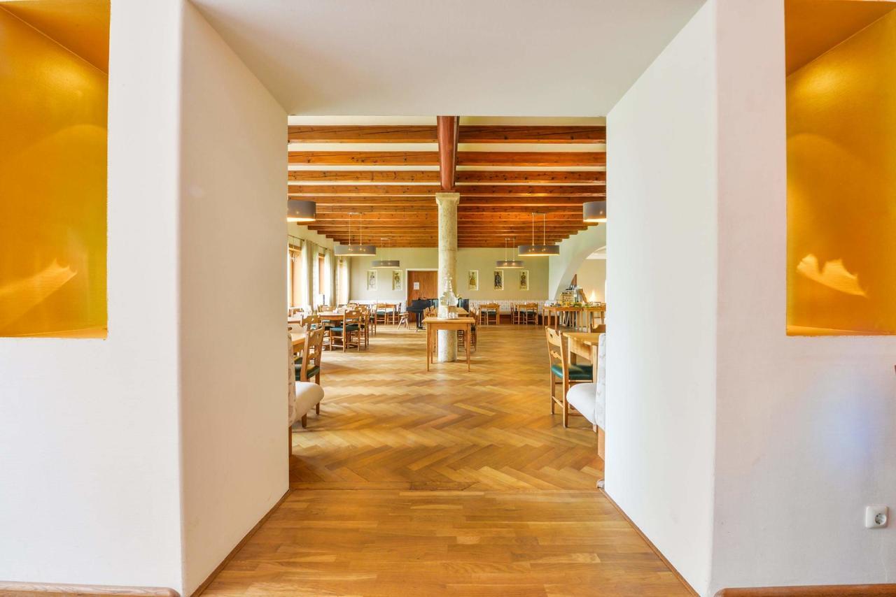 Seinz Wisdom - Bio-hotel Vegan-vegetarisch 4*